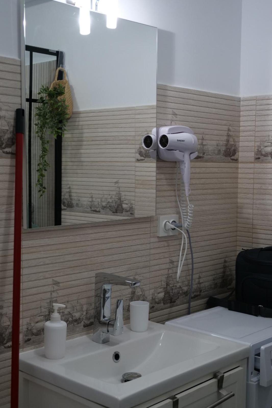 Kona'S Residence Navodari Ngoại thất bức ảnh
